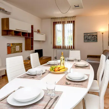 Desenzanoloft Enjoy Appartement Desenzano del Garda